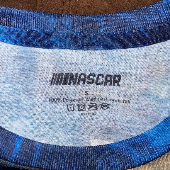 NASCAR Kyle Larson t-shirt - Picture 3 of 3
